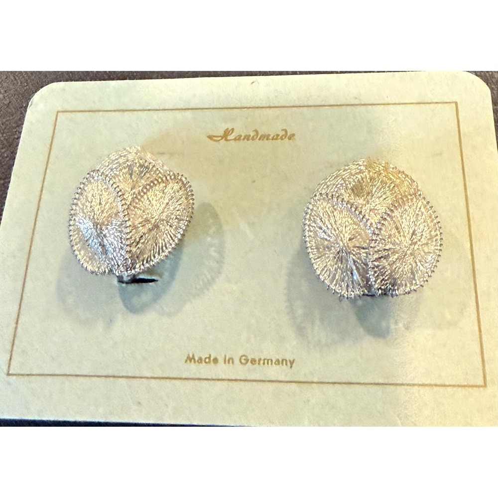 Womens Clip On Earrings Silver‎ Tone Mesh Wire Floral Western Germany Vintage